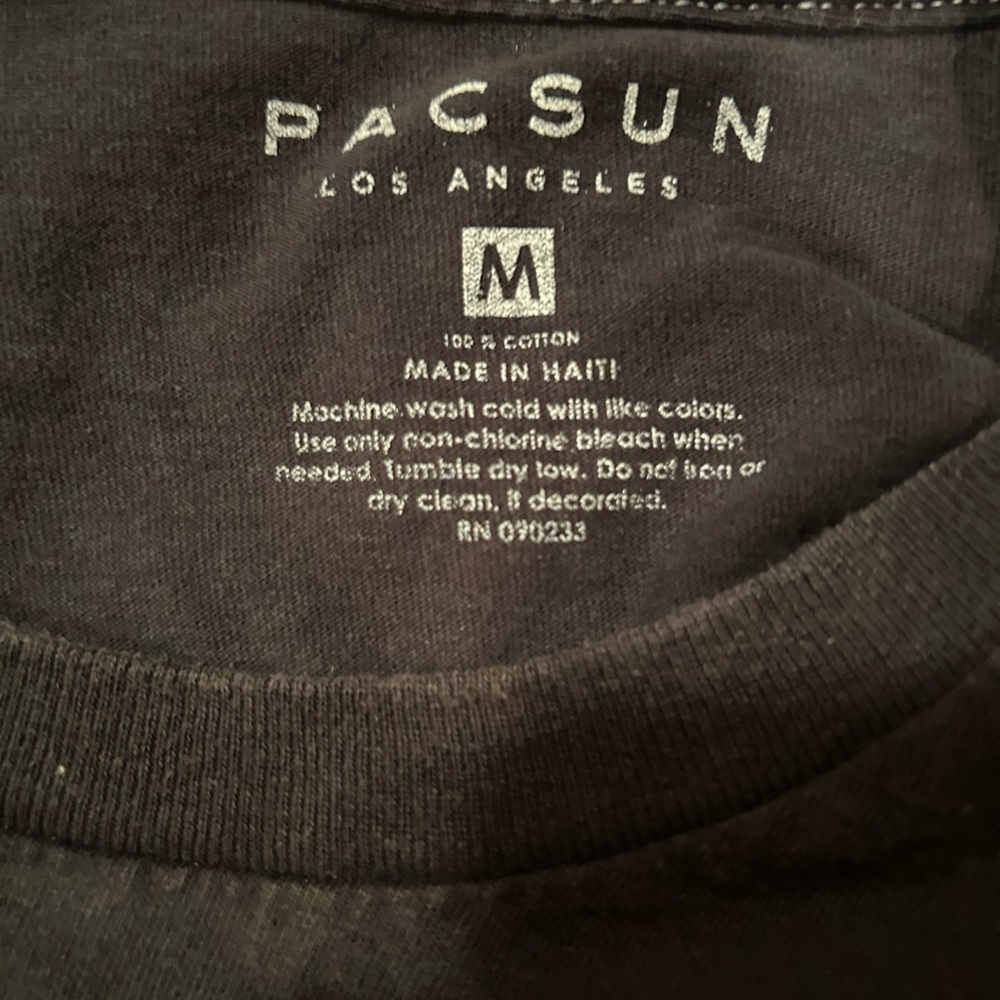 PacSun Miami Beach Graphic T-Shirt - Picture 5 of 5